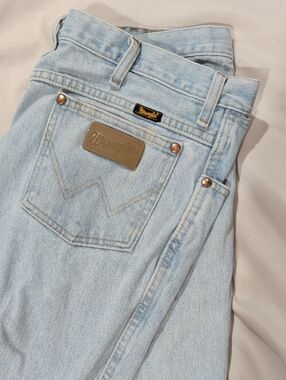 Wrangler Men’s Pale Blue Cowboy Cut Jeans